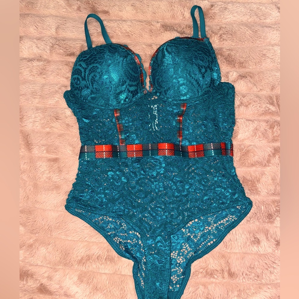 one piece lingerie (M)